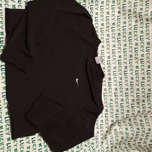 Athletic Nike 3/4 arm length top